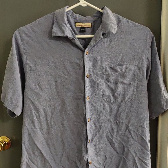 Tommy Bahama Men's Large 100% Silk Short Sleeve Button Up Shirt Light Blue - Picture 1 of 6